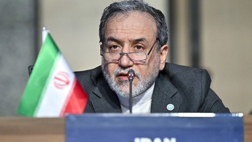 Șeful diplomației iraniene a plecat în Rusia, unde se va consulta cu Vladimir Putin