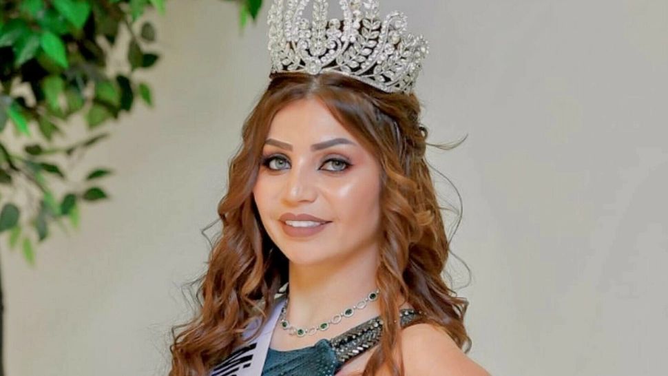 O tânără regină a frumuseții a fost sufocată de propriul soț. Criminalul a scăpat ani de zile de lege după ce a fugit cu o barcă