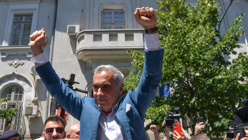 Deputații blochează demersurile de aflare a adevărului despre anularea alegerilor și scoaterea din cursă a lui Călin Georgescu. Inițiativa AUR, respinsă fără explicații