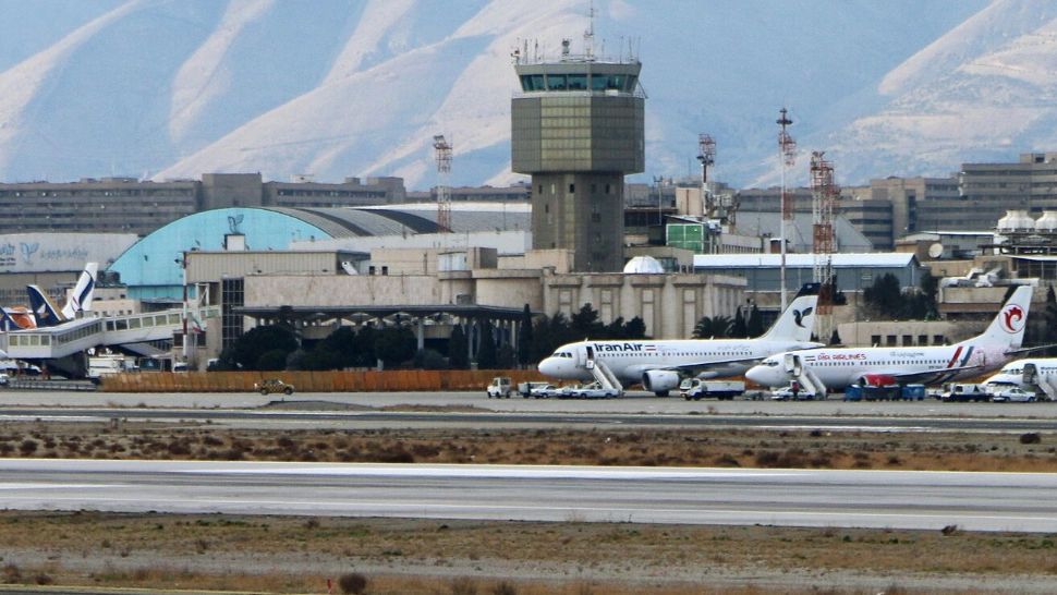 Semne de revenire la normal în Orientul Mijlociu: Iranul anunță redeschiderea spațiului său aerian