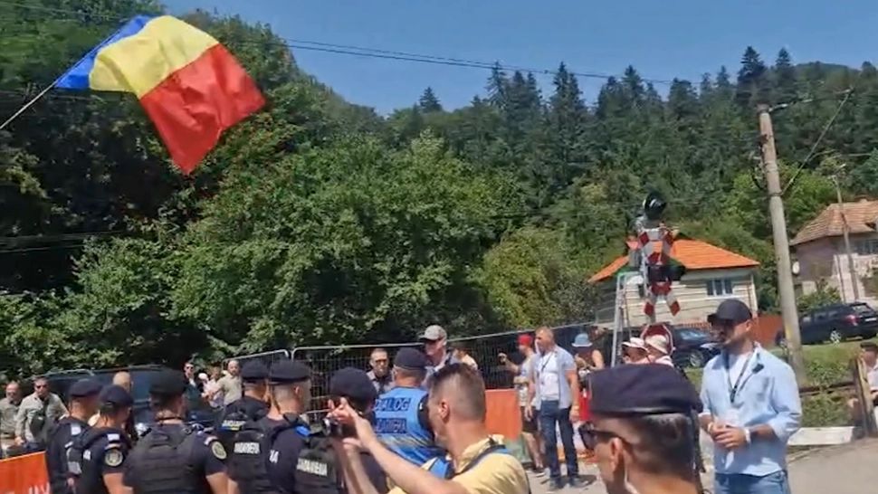 Premierul Ungariei, întâmpinat de PROTESTE la Băile Tușnad: ce au scandat oamenii