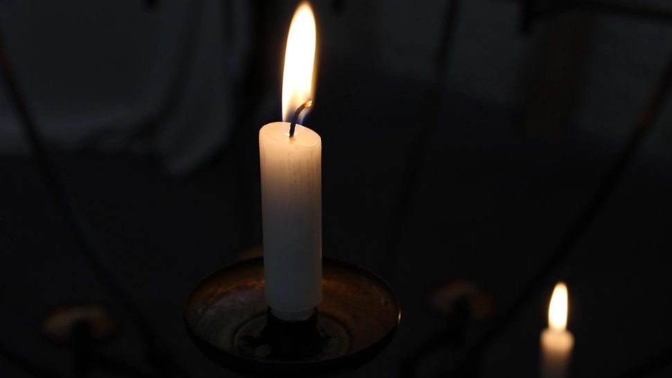 Este doliu în lumea muzicii! O celebră cântăreață a murit la 50 de ani din cauza unei boli nemiloase