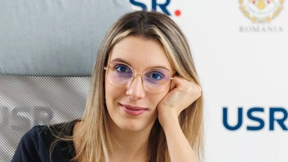 Cum s-a pozat cu Nicușor Dan ministra USR acuzată că vrea să vândă pădurile - FOTO