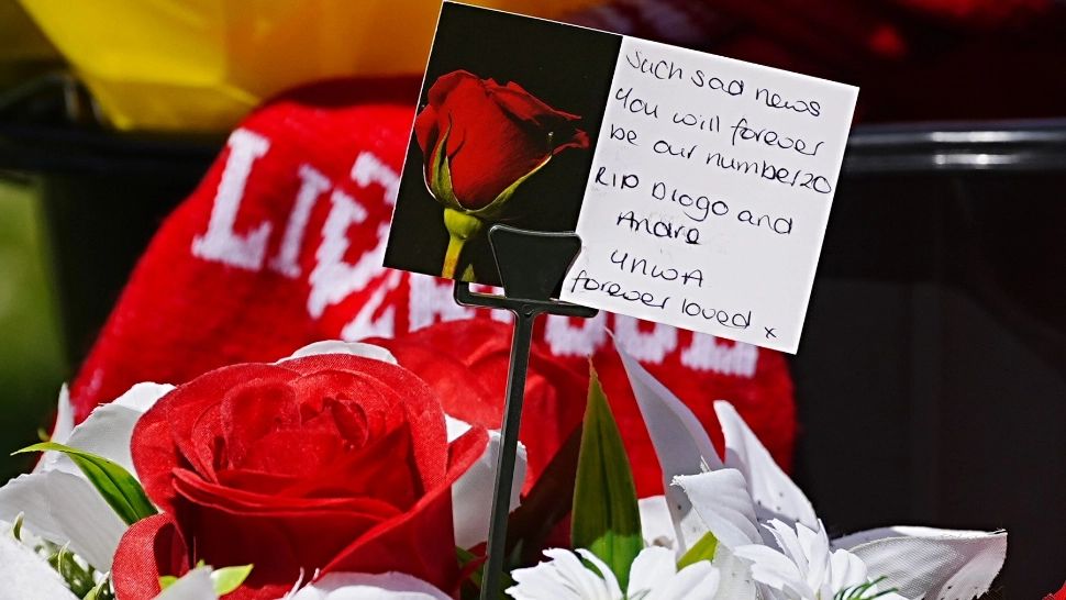 A murit Diogo Jota, vedeta lui FC Liverpool, la numai 28 de ani. Mașina în care se afla a luat foc, după ce s-a răsturnat