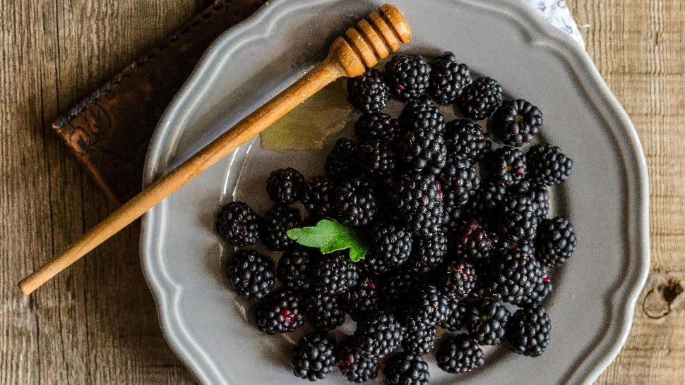 Cum se prepară corect dulceața de mure. Trucul pe care îl foloseau gospodinele pe vremuri