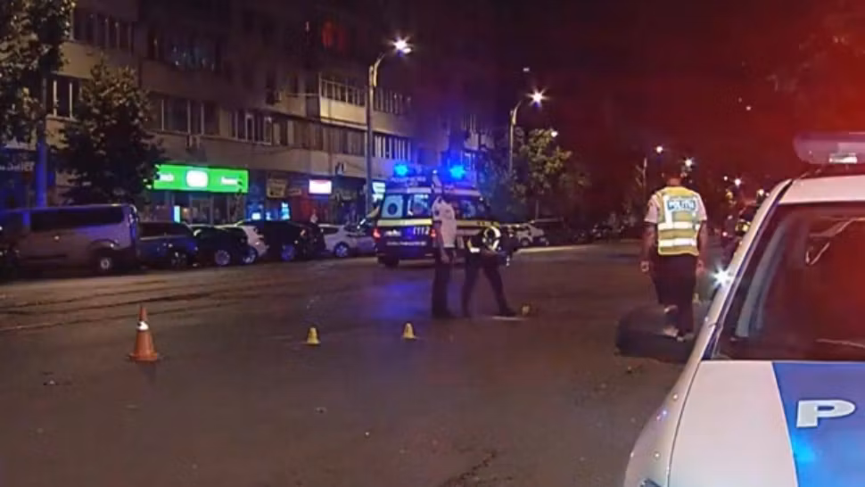 Accident rutier în Pantelimon. Copil de 9 ani, lovit de o ambulanță aflată în misiune