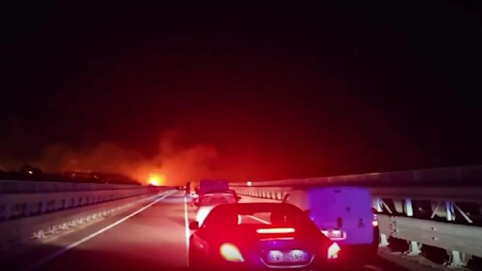 Destinație preferată de români, în flăcări. Intervenții urgente în Italia pentru stingerea incendiilor