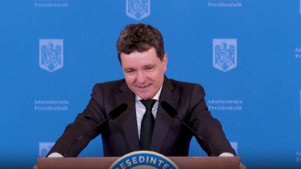 Nicușor Dan râde când este întrebat despre problemele din Guvern. Ce spune președintele despre dosarul de corupție în care a fost implicat Marian Neacșu