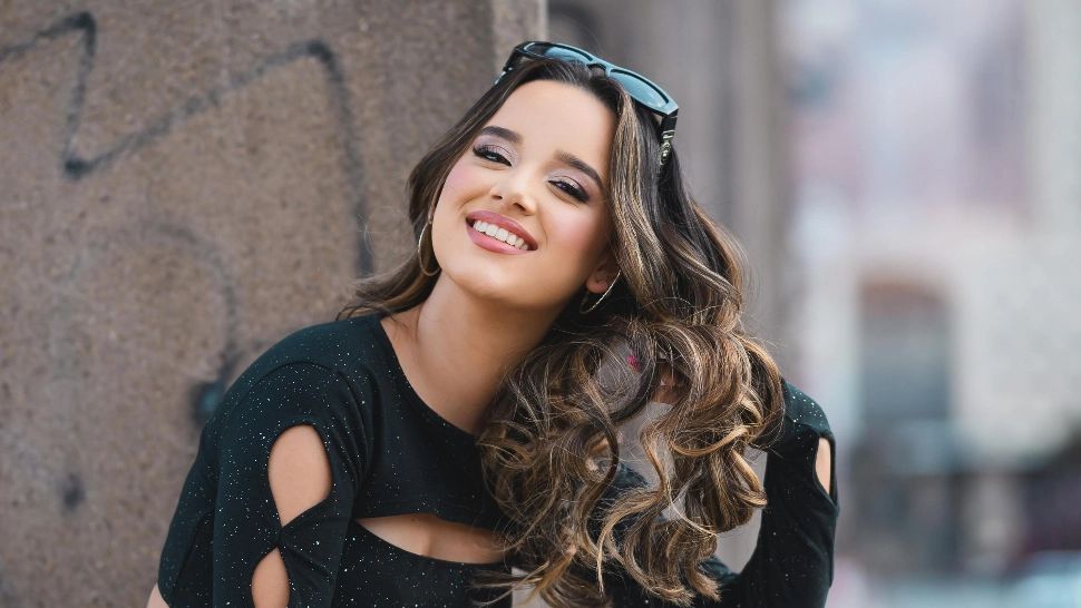 Ce trebuie să mănânci ca să ai un păr de invidiat. Alimentele care stimulează creșterea podoabei capilare