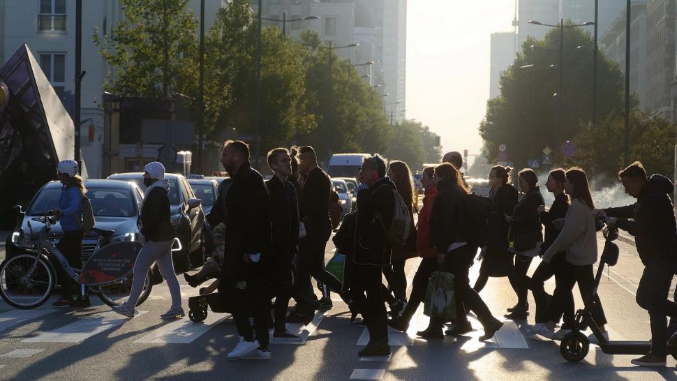 Program de lucru redus la stat: 4 zile pe săptămână în loc de 5 pentru angajații CFR