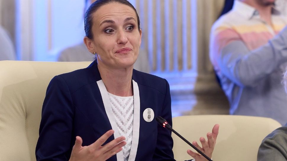 Noul ministru de Externe vrea să introducă taxe consulare. „Nu putem fi singura țară care oferă totul gratuit”