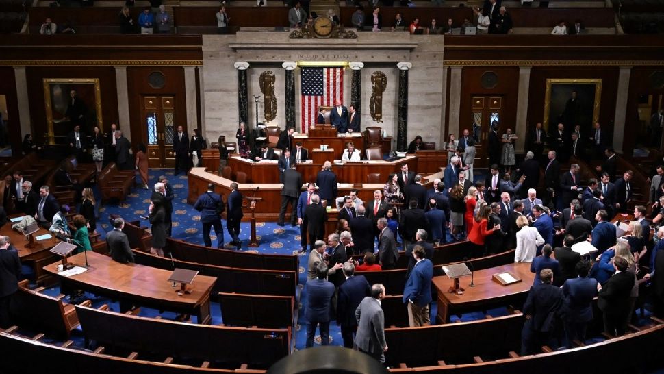 Congresul American face un apel disperat către Trump: „Putin își bate joc de tine și de America”