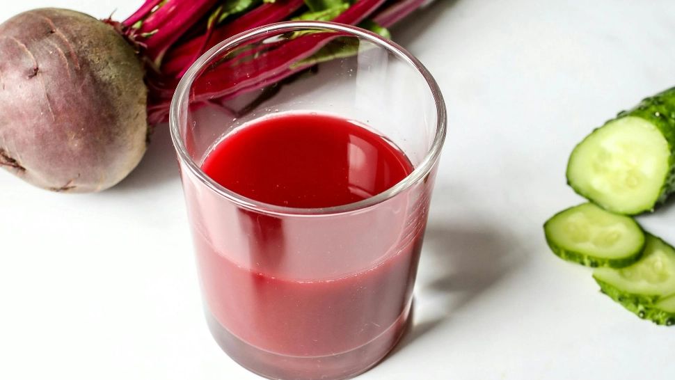 Băuturi detoxifiante de vară. Curăță colonul și elimină toxinele din organism