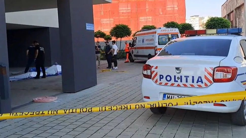 Incident șocant în Timișoara! O judecătoare s-a aruncat de la etajul 7. Pe cine aruncă vina colega acesteia: ”Voi ați împins-o. Era tristă și epuizată”