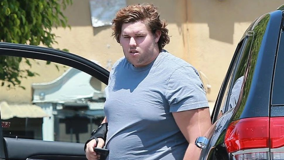 Transformare șocantă: Fiul lui Arnold Schwarzenegger, de nerecunoscut după schimbarea radicală de stil de viață