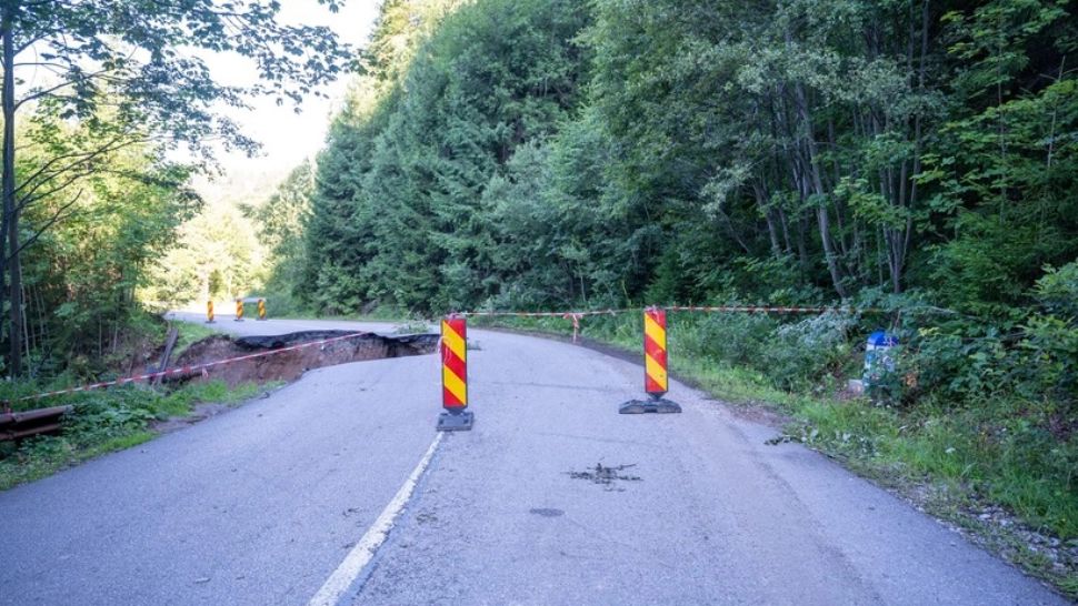 Criză de apă în zonele afectate de inundații din Suceava. Președintele CJ: „Lipsa apei este cea mai gravă problemă în acest moment”