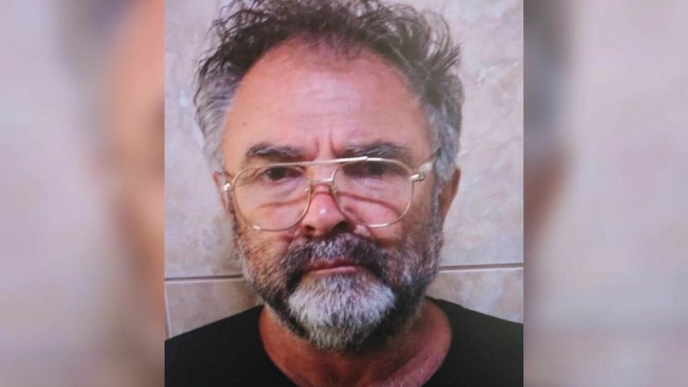 Deținutul evadat din ambulanță, prins de poliție. Bărbatul a mai încercat să fugă în aceeași zi