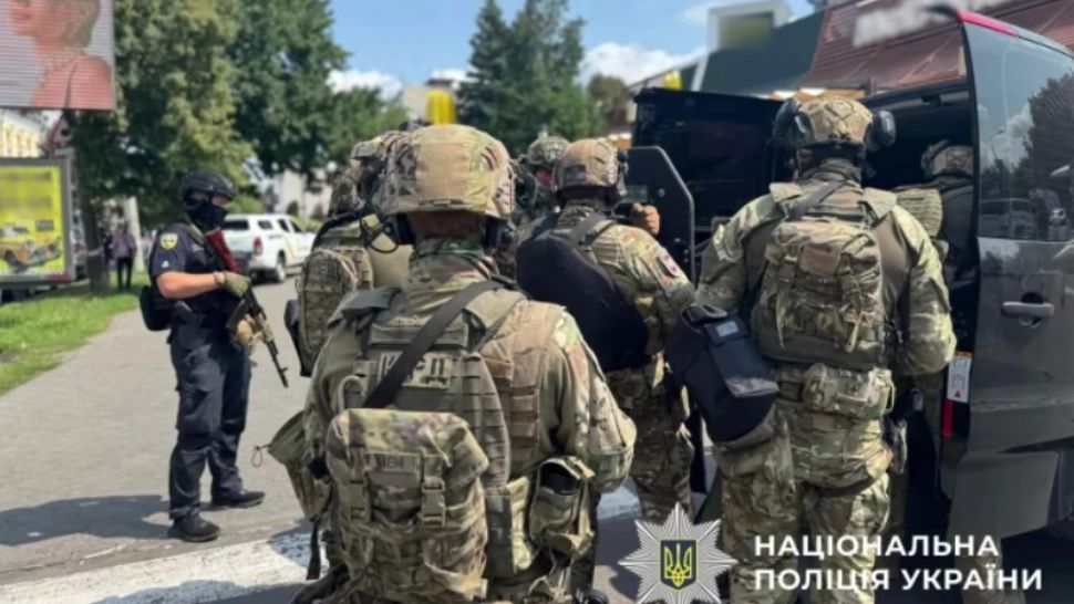 McDonald’s din Ucraina, scena unui atac armat: atacatorul s-a refugiat în toaletă. Momente de groază