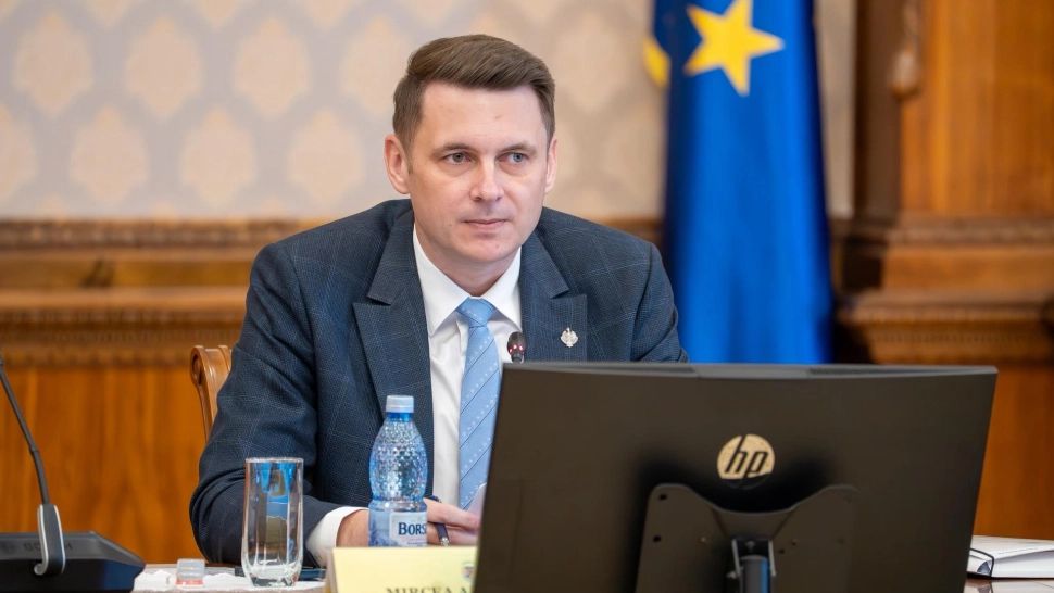 Blocaj în coaliția de guvernare. Mircea Abrudean: ”România are acum nevoie de echilibru și de stabilitate, nu de încrâncenări, nu de supărări”