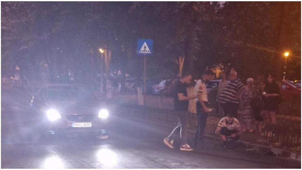 Accident grav în Ploiești. Un polițist aflat în timpul liber a lovit un bărtân care traversa strada pe trecerea pentru pietoni