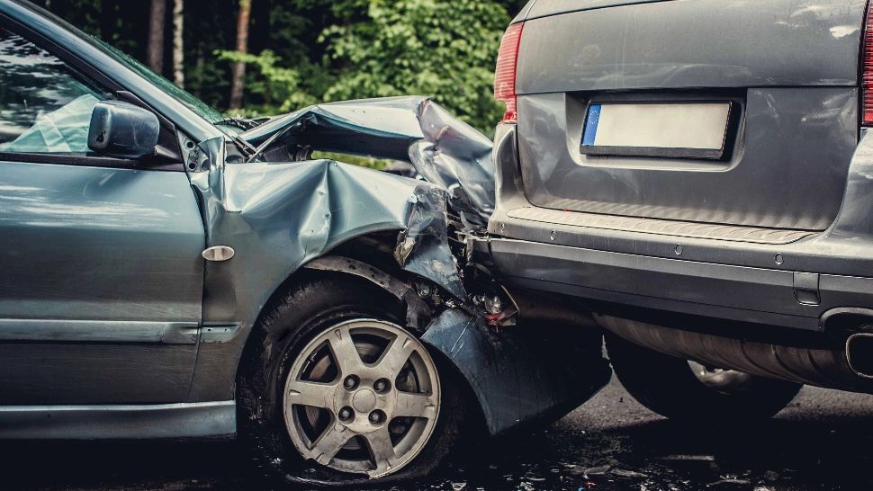 Cea mai periculoasă zi din săptămână în care să mergi cu mașina. Atunci au loc cele mai multe accidente, conform statisticilor recente INS
