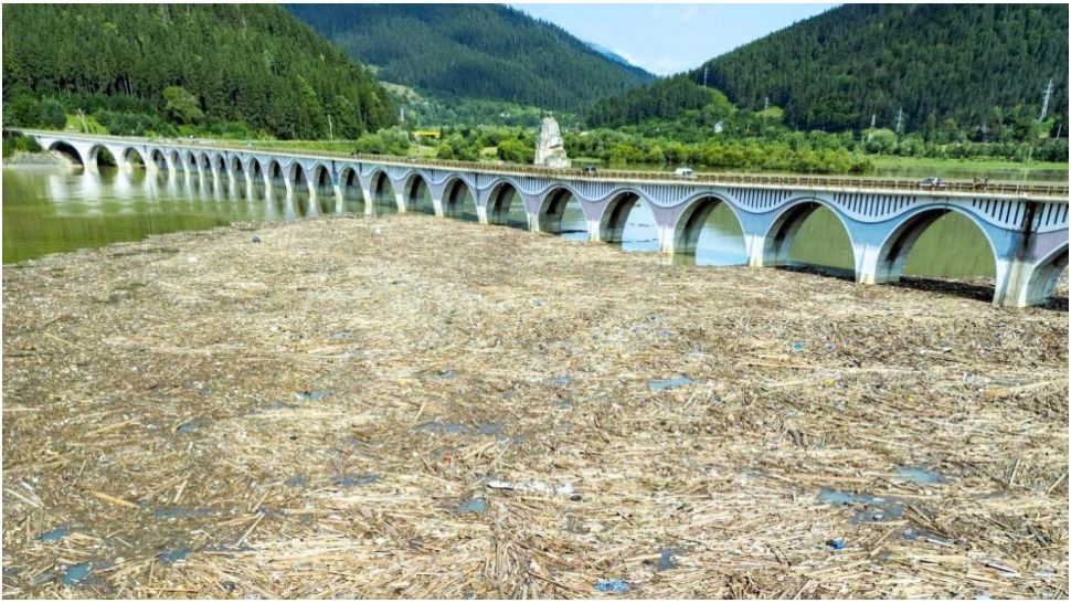 Apa din lacul Izvorul Muntelui este conformă! DSP verifică apa din fântâni 