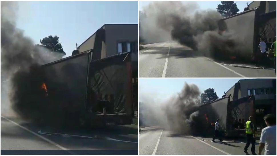 Trafic blocat pe DN6, în zona Vămii Porţile de Fier. Un camion a luat foc, după ce o anvelopă a explodat