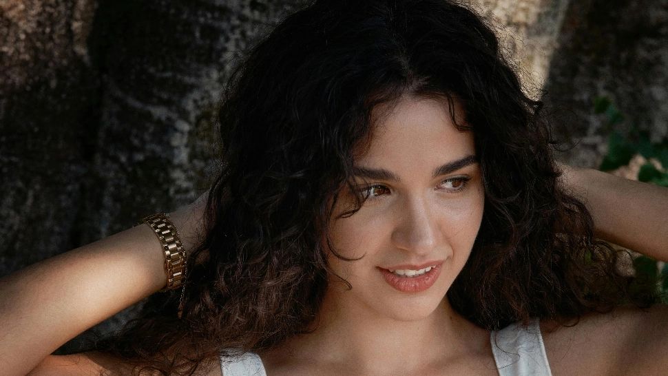 Ce trebuie să adaugi în șampon pentru a stopa căderea părului. Trucul care îți va salva podoaba capilară