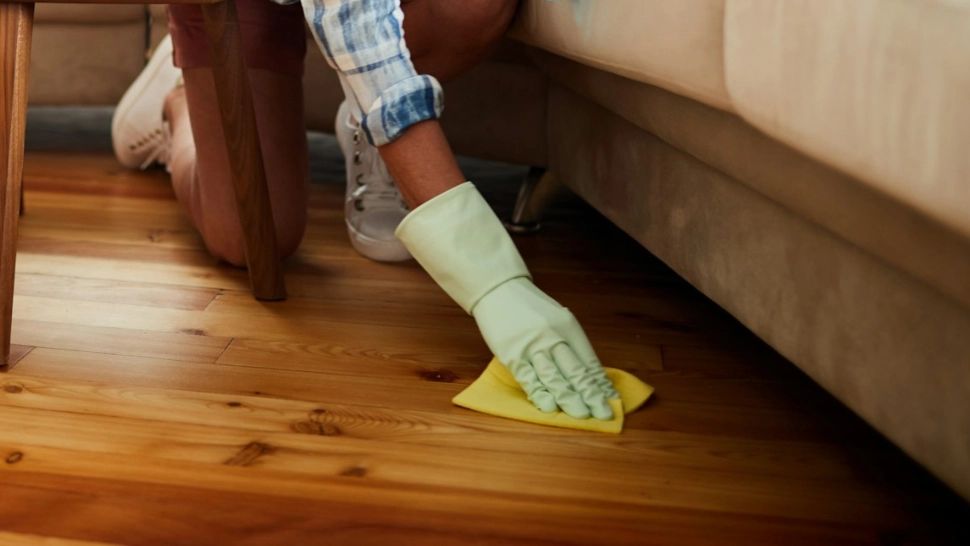 Ceaiul minune care îți va face parchetul din lemn să strălucească. Trucul secret al gospodinelor iscusite