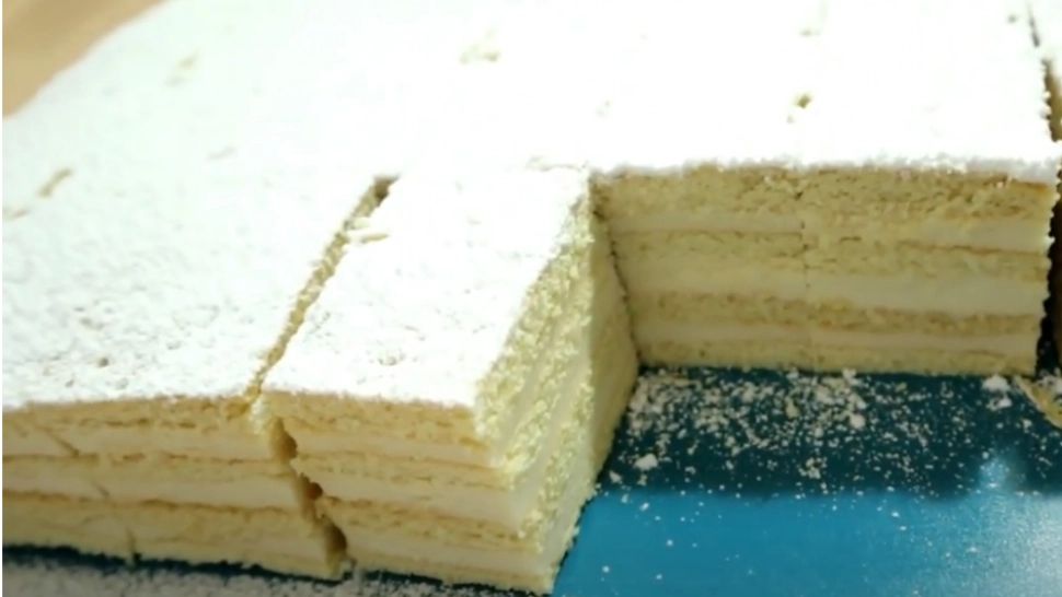 Prăjitura Albă ca Zăpada: rețeta bunicii, desertul perfect pentru weekend