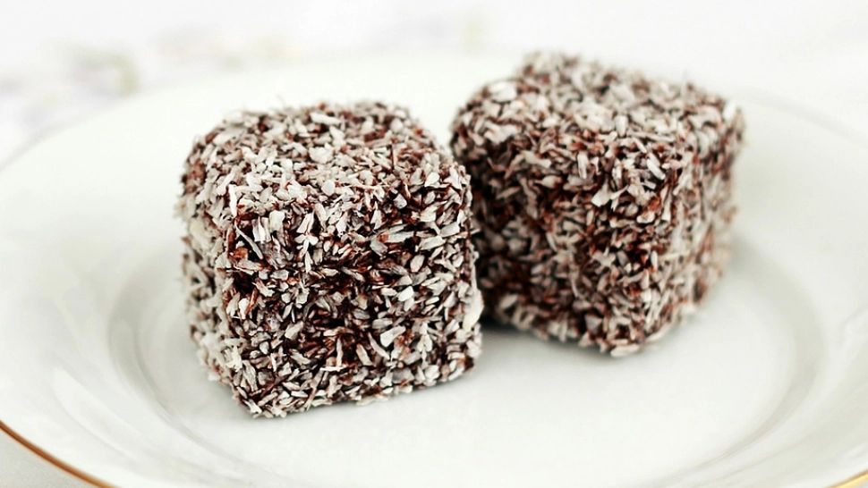 Prăjitura tăvălită. Cea mai rapidă rețetă. Ideală pentru zilele de weekend