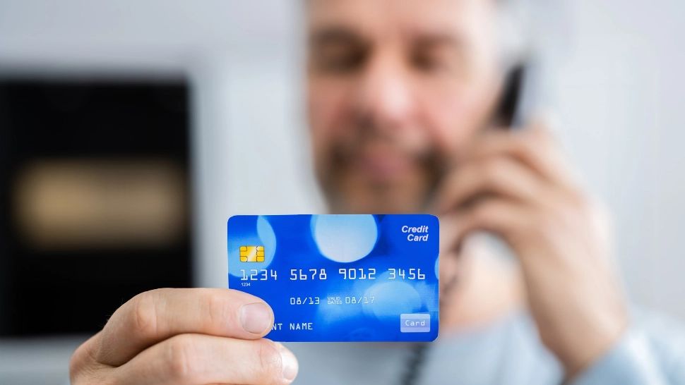 S-au înmulțit tentativele de fraudă prin telefon! DNSC avertizează: Când ceva nu se leagă, ia atitudine! 