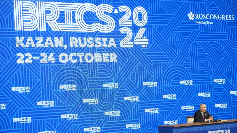 Un stat BRICS le cere femeilor să refuze locuri de muncă în Rusia