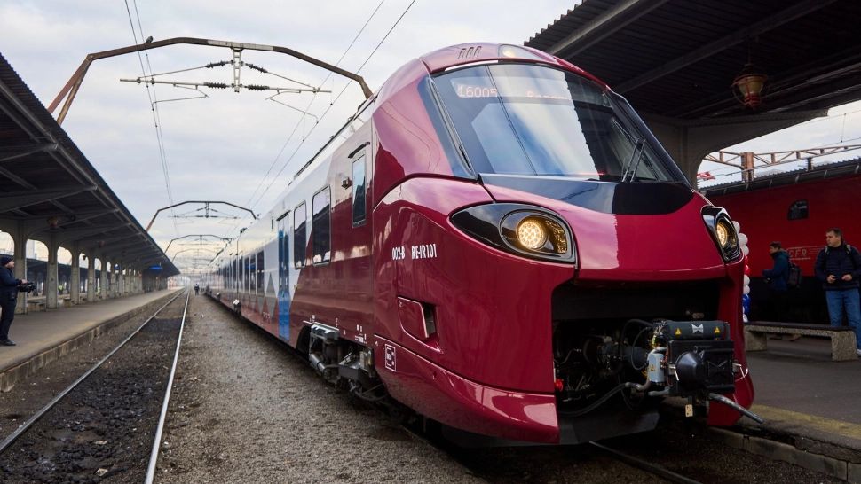 Un nou tren electric apare în România. Pe ce rută va opera, începând cu 15 august