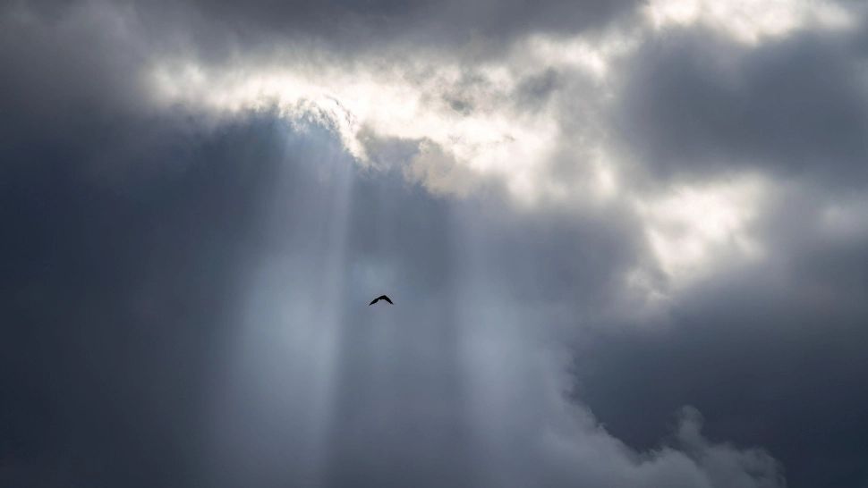 De la caniculă la răcoare: schimbare bruscă de temperatură de la finalul acestei săptămâni. Maximele nu vor mai trece de 28 de grade