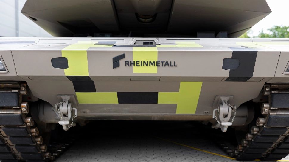 Europa se înarmează până în dinți. Imaginile din satelit arată o extindere a suprafeței producției militare la 2,8 milioane mp