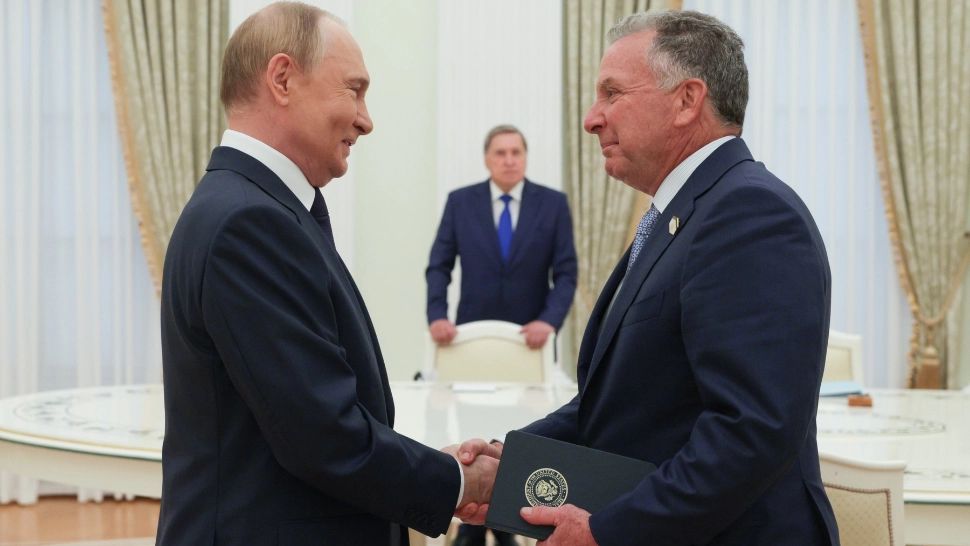 Vladimir Putin i-a dat „Ordinul lui Lenin” emisarului lui Donald Trump