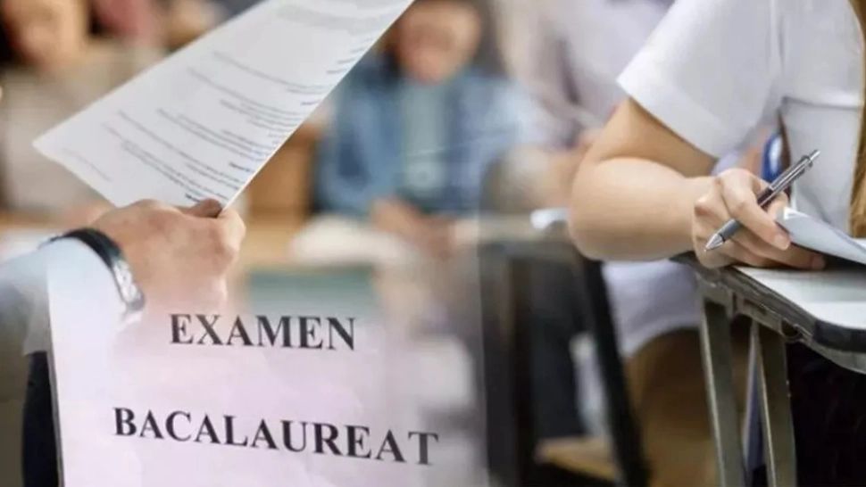 Sesiunea a doua a Bacalaureatului s-a lăsat cu eliminări. Câți elevi au fost dați afară pentru că au vrut să fenteze examenul