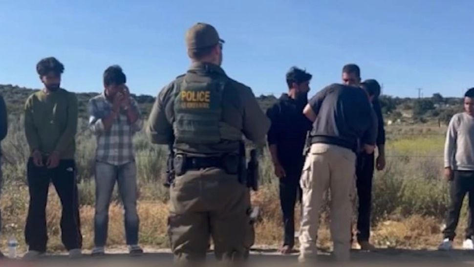 14 români arestați în SUA riscă deportarea. Au intrat ilegal în țară