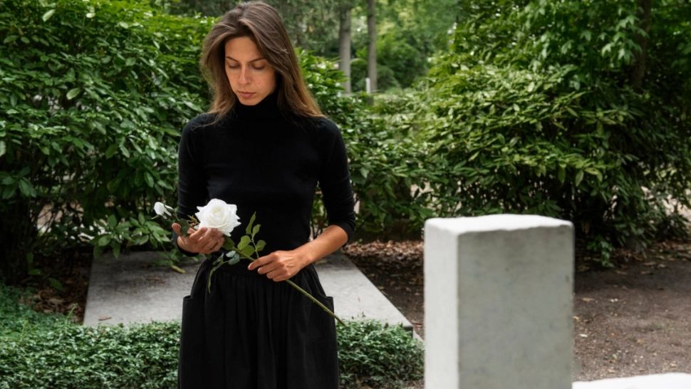 Afaceri cu moartea în țara lui Putin. Cum funcționează schema „văduva neagră” pe spatele soldaților căzuți pe front