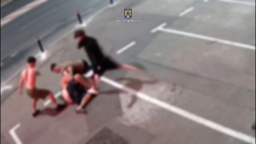 Bătaie în fața unui cazinou din Timișoara: trei tineri au fost arestați preventiv