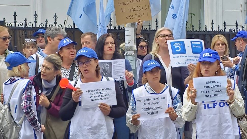 Haos în Educație: ministrul e absent. Se pregătește GREVA