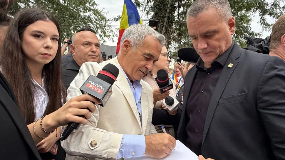 Procesul lui Călin Georgescu, pe repede-înainte - s-a încheiat în 15 minute. Liderul suveranist rămâne sub control judiciar