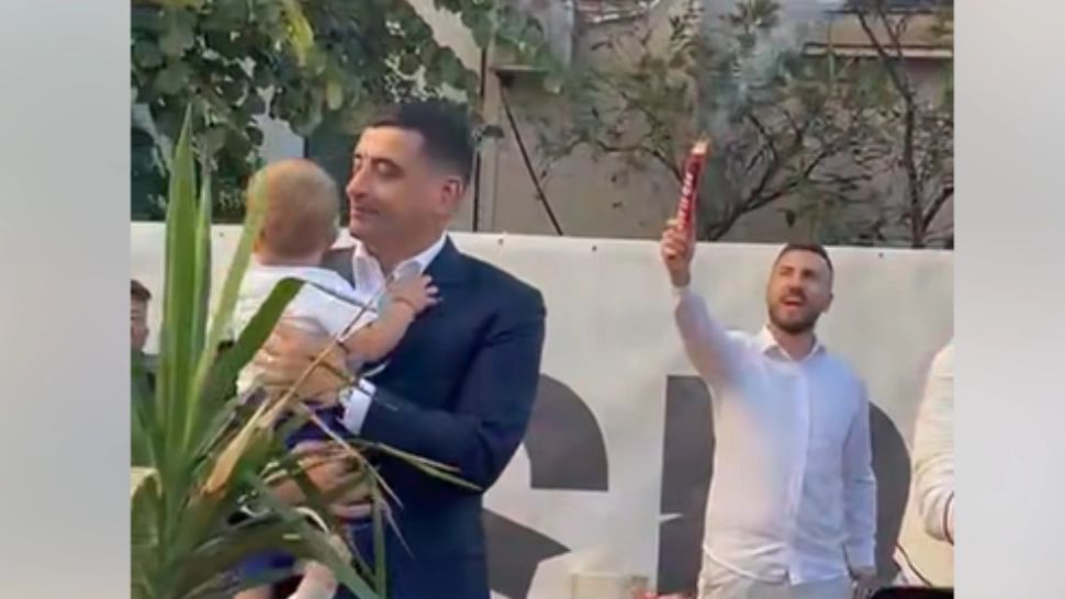 George Simion, sărbătorit de români. Imagini emoționante VIDEO