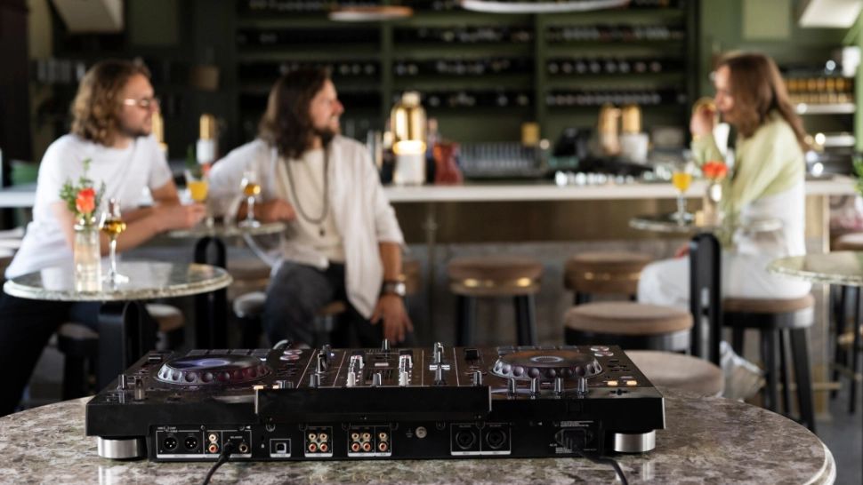 Țara care închide localurile muzicale după o serie de plângeri către poliție