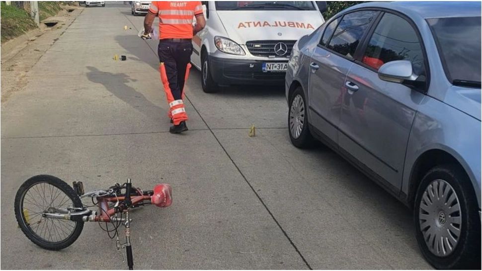 Accident tragic în județul Neamț. Un copil de 6 ani a murit, după ce a fost lovit de o mașină 