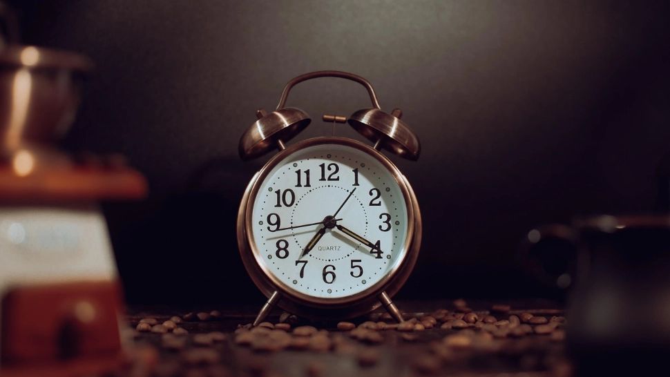 Ora de iarnă 2025, în România: Când se dau ceasurile înapoi?