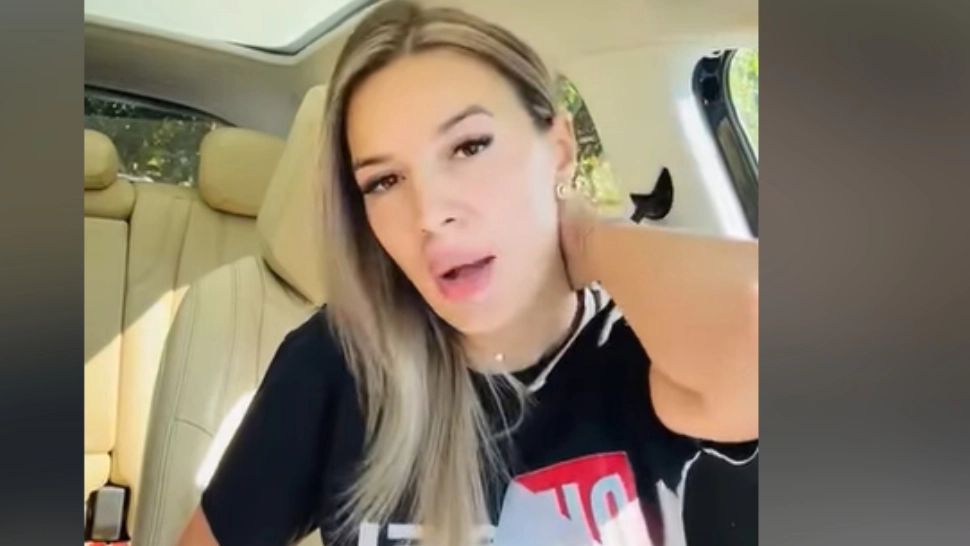 Reacția incredibilă a cântăreței de muzică populară prinsă la furat în magazin: „Am furat parfumuri pentru băiatul meu cel mic, niște clame de păr. La Poliție s-a râs"