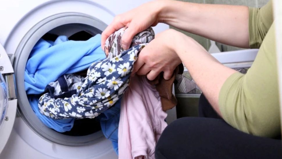  Temperatura ideală la care se spală hainele din poliester. Nu se vor deforma și nu se vor micșora 