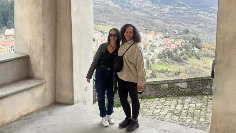 Povestea profesoarei care și-a cumpărat casa de vis în Italia cu doar 12.500 de euro